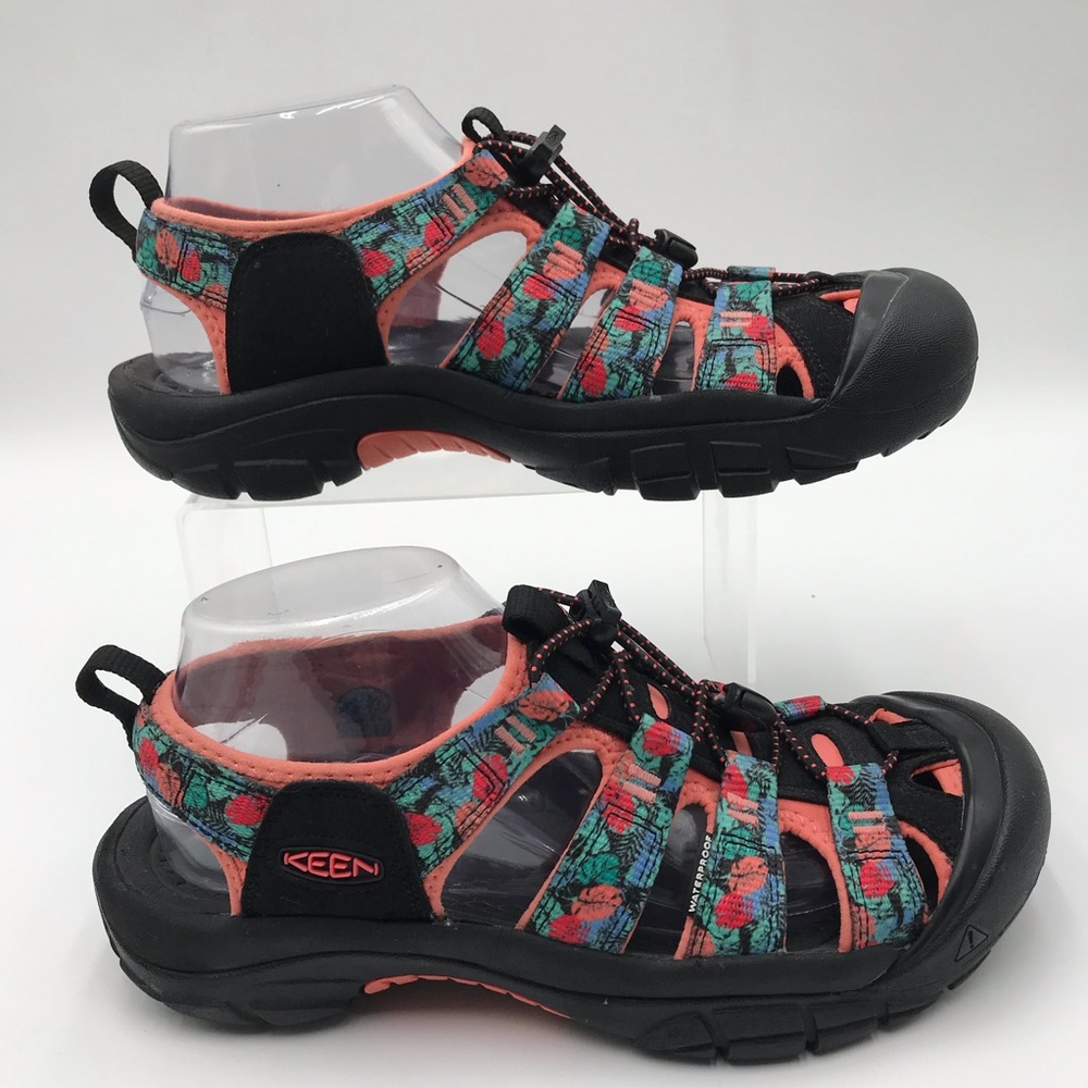 KEEN Women's Coral Multi Sport Sandal